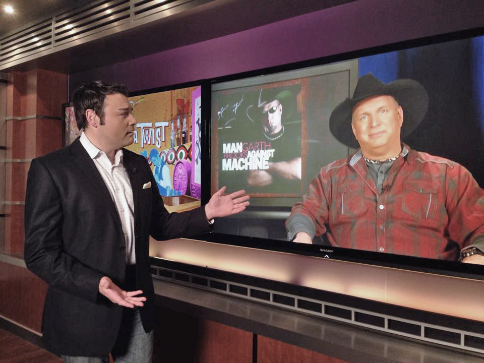 Jeff Womach interviews Garth Brooks